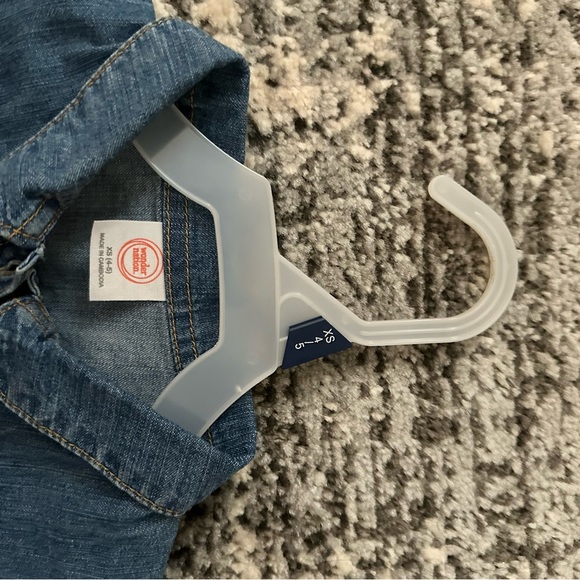 Girls Size 4-5 - 4 piece bundle - Picture 5 of 8